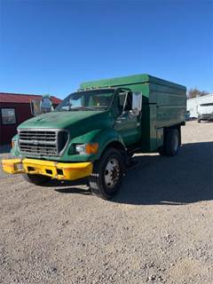 Ford F-650 Chipper Truck