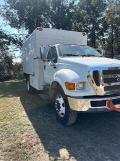 Ford F-750 Chipper Truck