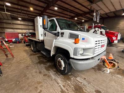 GMC 5500 Chipper Truck