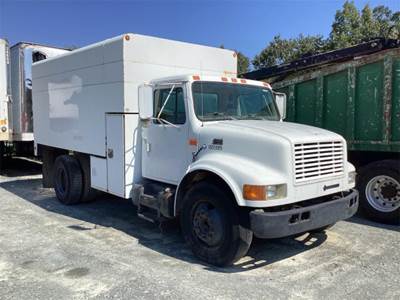 International 4900 Chipper Truck