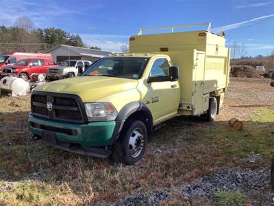 RAM 5500 DRW 4X4 Chipper Truck