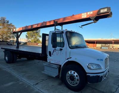 Freightliner M2 106 Conveyor Truck
