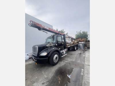 Freightliner M2 112 Conveyor Truck