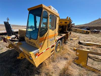 Grove 84120G Crane Truck