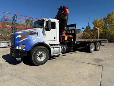 Kenworth T440 Crane Truck