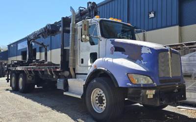 Kenworth T440 Crane Truck