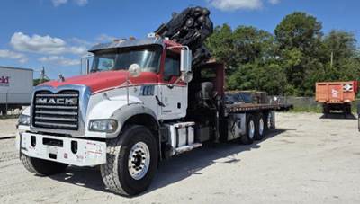 Mack Granite GU713 Crane Truck