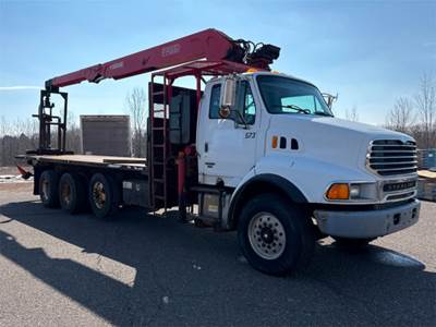 Sterling L9500 Crane Truck