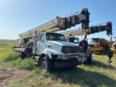 Sterling L9500 Crane Truck