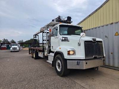 Western Star 4700 Crane Truck