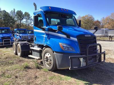 Freightliner CASCADIA 116 6X4 Day Cab Truck