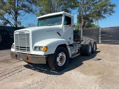 Freightliner FLD112 Day Cab Truck