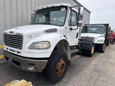 Freightliner M2 106 Day Cab Truck