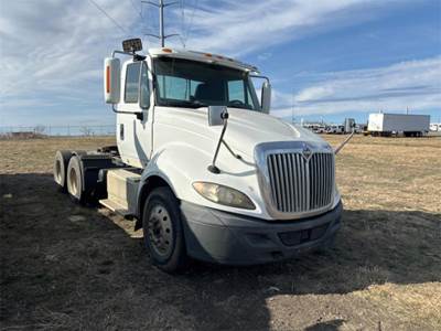 International ProStar Day Cab Truck