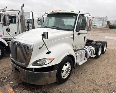International ProStar Day Cab Truck