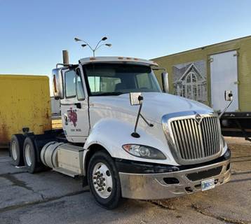 International ProStar Day Cab Truck