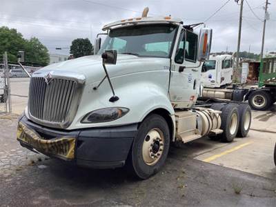 International ProStar Day Cab Truck
