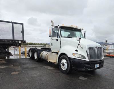 International ProStar+ (Plus) Day Cab Truck