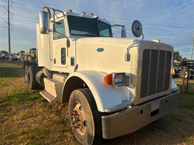 Peterbilt 367 Day Cab Truck