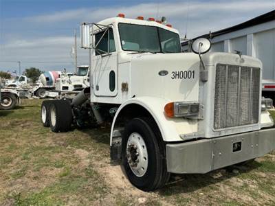 Peterbilt 378 6X4 Day Cab Truck