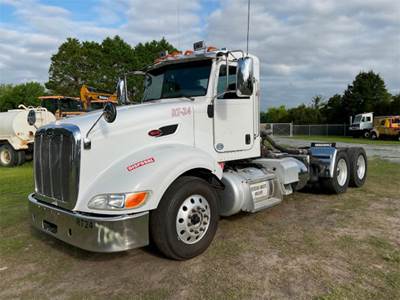 Peterbilt 386 Day Cab Truck