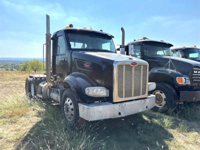Peterbilt 567 Day Cab Truck