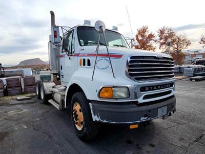 Sterling AT9513 Day Cab Truck