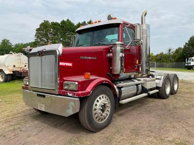 Western Star 4900 Day Cab Truck