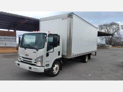 Chevrolet 4500 Box Truck