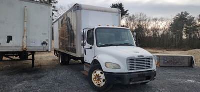 Freightliner M2 106 Box Truck