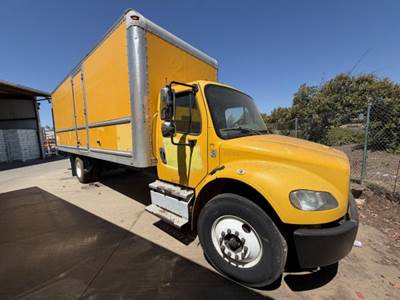 Freightliner M2 106 Box Truck