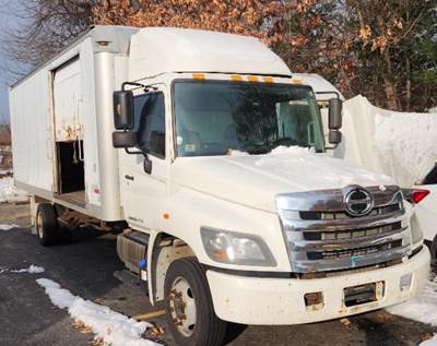 Hino 258 Box Truck