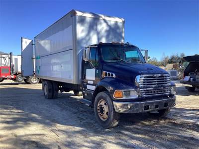 Sterling M7500 Box Truck