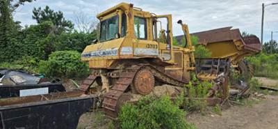 Caterpillar D6H Dozer