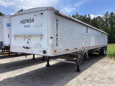 WILSON HOPPERBOTTOM Dump Trailer