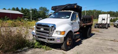 Ford F-750 Dump Truck