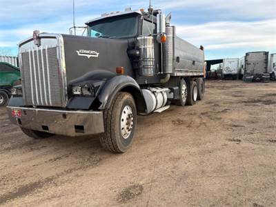 Kenworth W900 Dump Truck