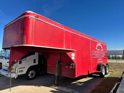 W-W Trailer VN GOOSENECK Enclosed Cargo Trailer