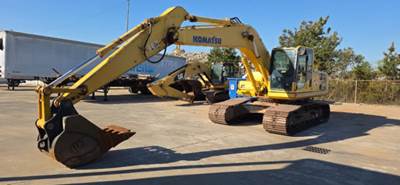 Komatsu PC200LC-8 Excavator