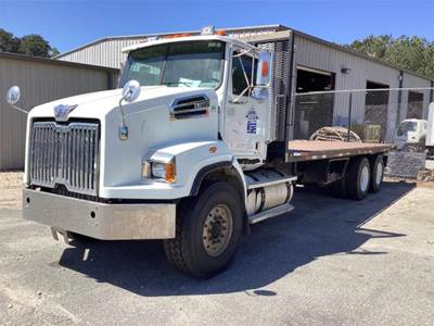 Western Star 4700 Flatbed Dump Truck
