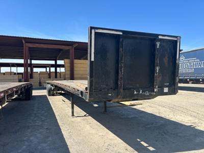 Great Dane Flatbed Trailer