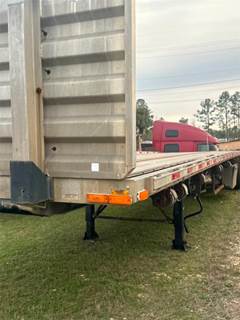 Transcraft Eagle II Flatbed Trailer