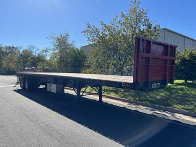 Transcraft TL-2000 Flatbed Trailer