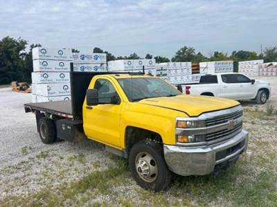 Chevrolet Silverado Flatbed Truck