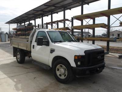 Ford F-350 Flatbed Truck