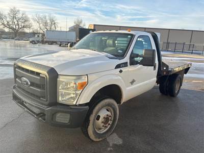 Ford F-350 Flatbed Truck
