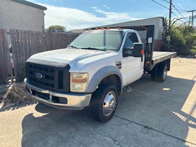 Ford F-450 Flatbed Truck