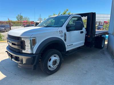 Ford F-450 Flatbed Truck