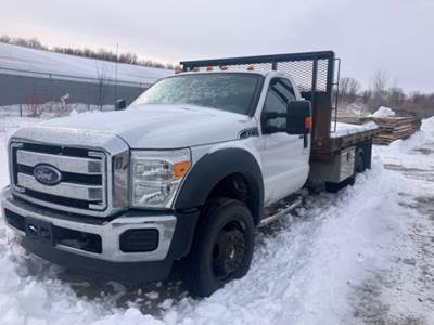 Ford F-550 Flatbed Truck