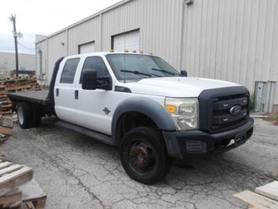 Ford F-550 Flatbed Truck